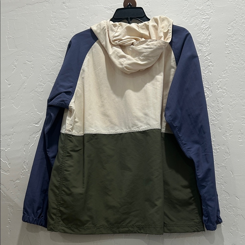 L.L. Bean Multicolor Hooded Jacket - Picture 4 of 4
